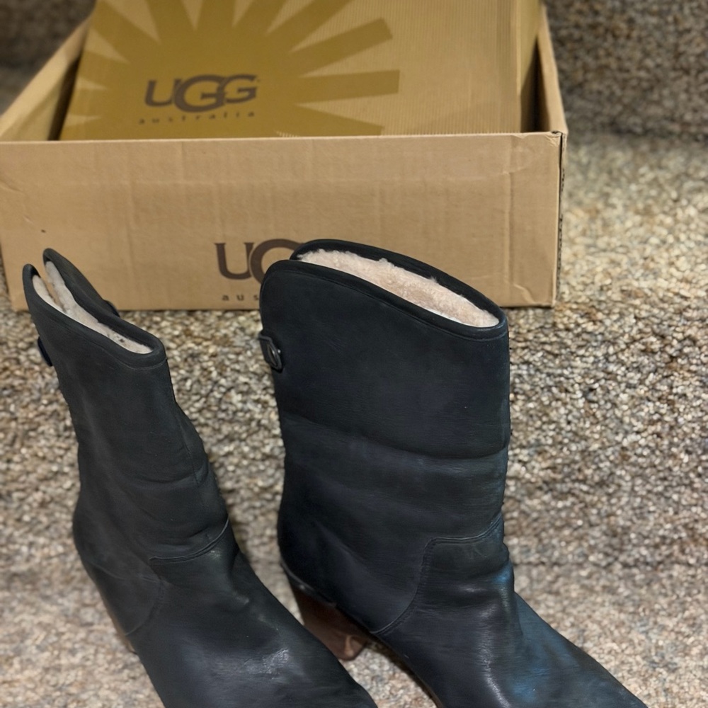 UGG Lynnea Women's Black Leather studded Winter Boots
